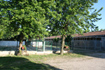 Vista anteriore dei paddock n 1 e 2 - sulla destra la parte esterna dei box